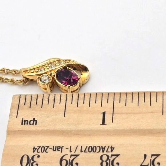 Vintage Avon Goldtone Chain and Pendant Purple and Clear Rhinestones Necklace - Picture 6 of 6